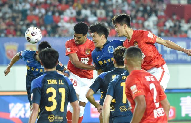 开云品牌-【中超】吴少聪救主韩佳奇扑点 广州2比2绝平广州城